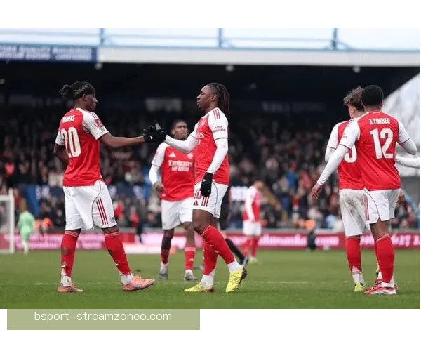 早报仅剩两线争冠阿森纳足总杯爆冷出局赛季走势再生变数引发欧陆格局震荡